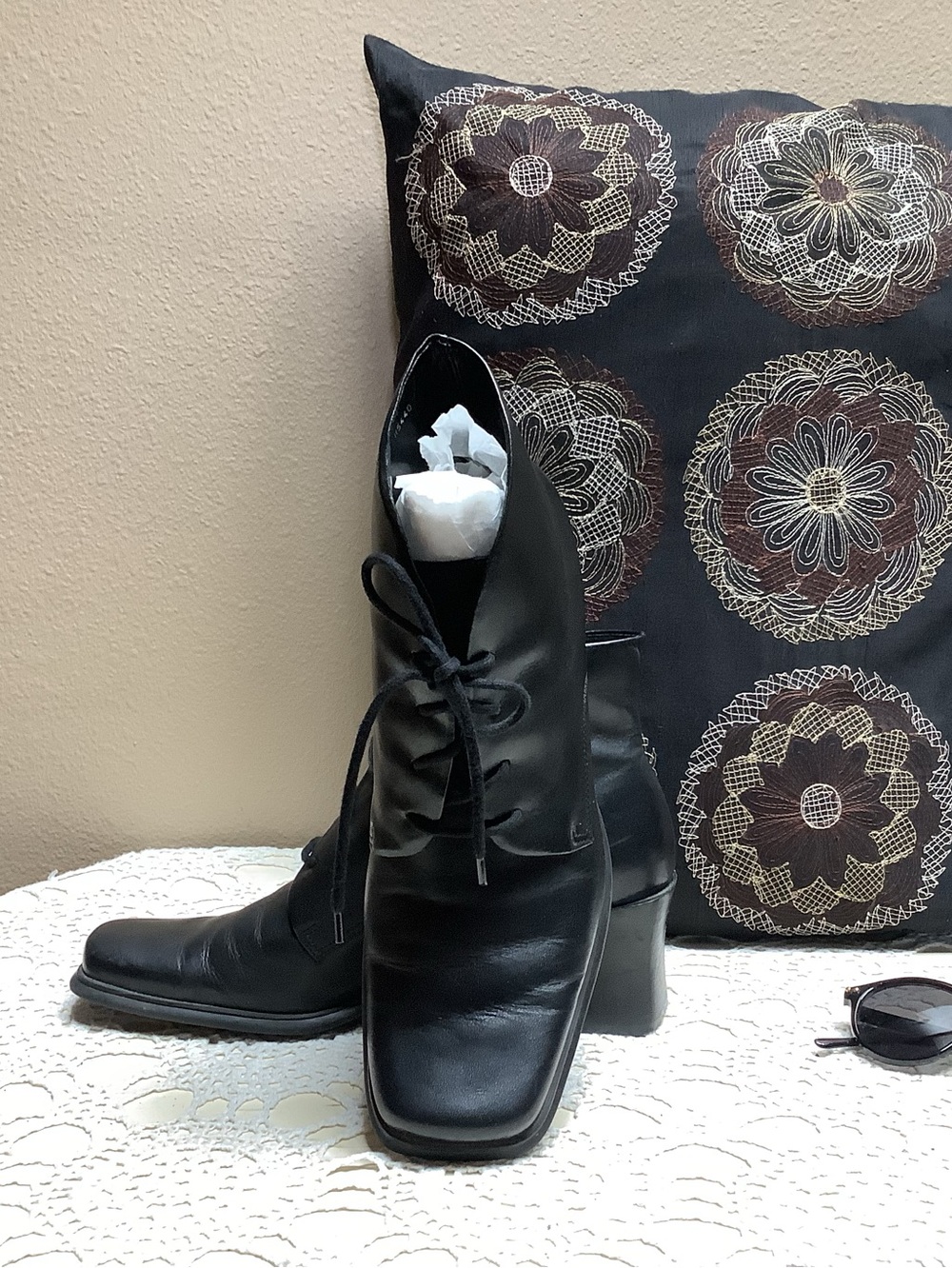 Retro 90s Y2K Vintage PESARO Black Leather Chunky Square Toe Ankle Boots Sz 8.5 - Picture 9 of 9